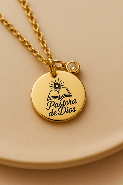 Pastora de Dios Necklace - Jannan Memories